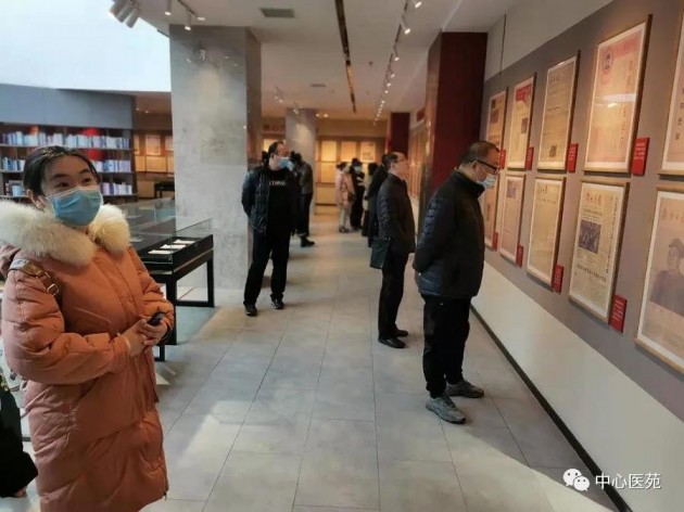 你是支持还是反对高龄产妇在绝经后做供卵做试管婴儿？